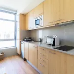 S1405 - Practical And Modern - Ac, Balcony And Parking Apartman *