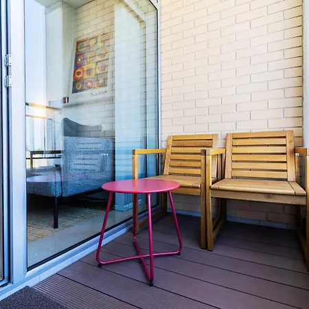 S1405 - Practical And Modern - Ac, Balcony And Parking Porto