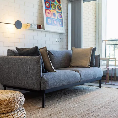 S1405 - Practical And Modern - Ac, Balcony And Parking Apartment