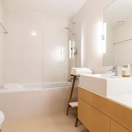 Apartamento S1405 - Practical And Modern - Ac, Balcony And Parking *