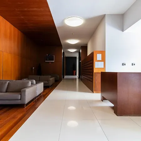 S1405 - Practical And Modern - Ac, Balcony And Parking *