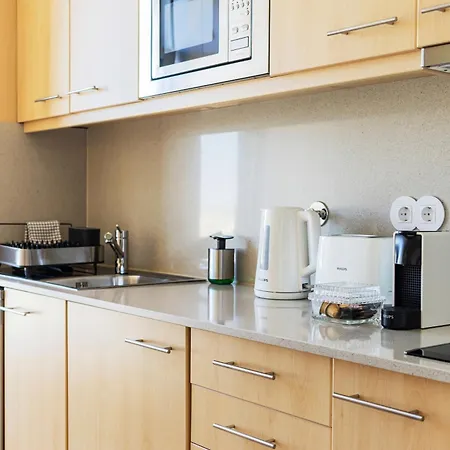 Appartement S1405 - Practical And Modern - Ac, Balcony And Parking